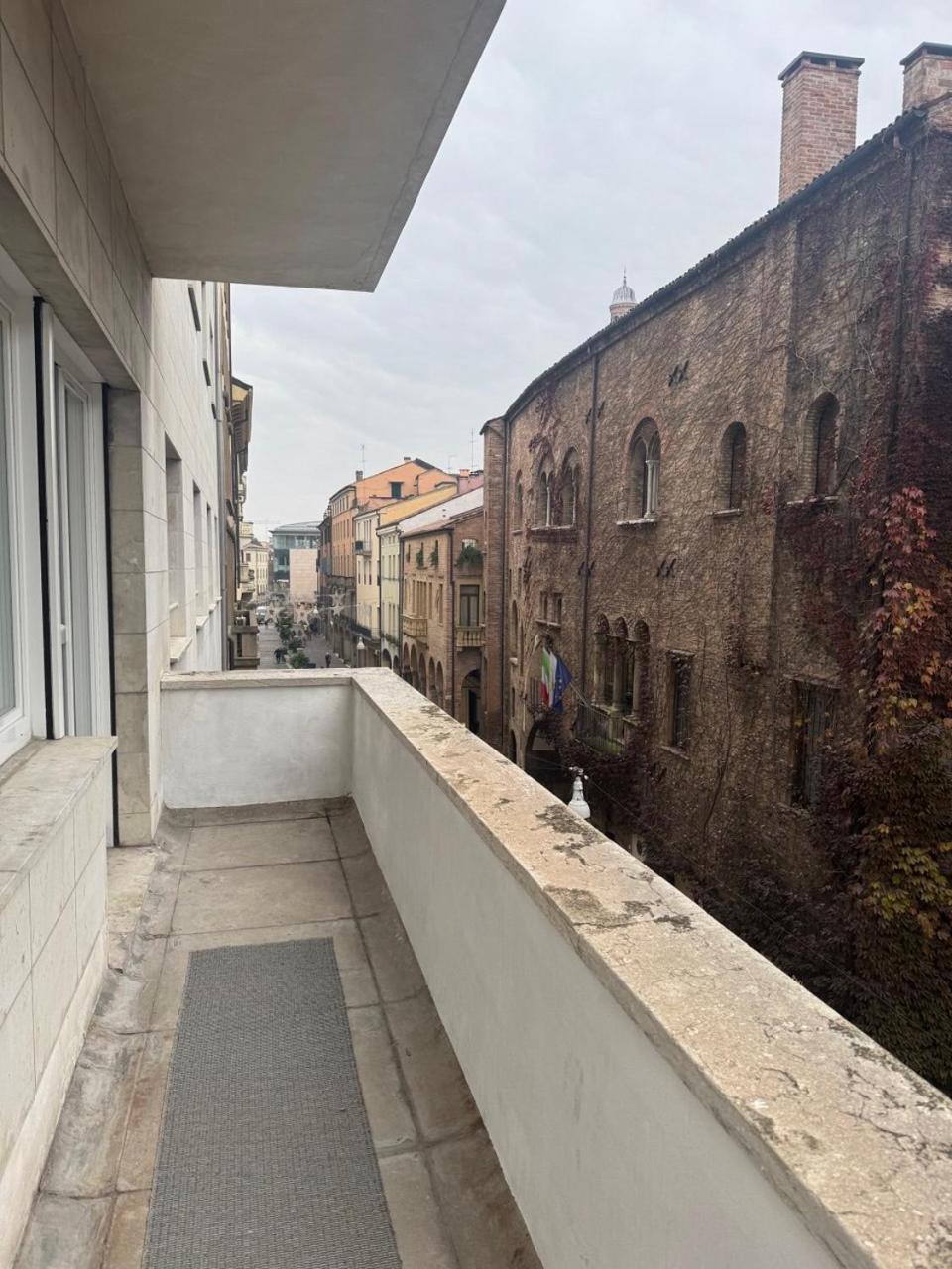 Santa Lucia Suites Padova Luaran gambar